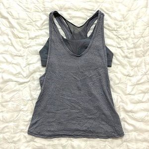 Lululemon tank with bra size 10